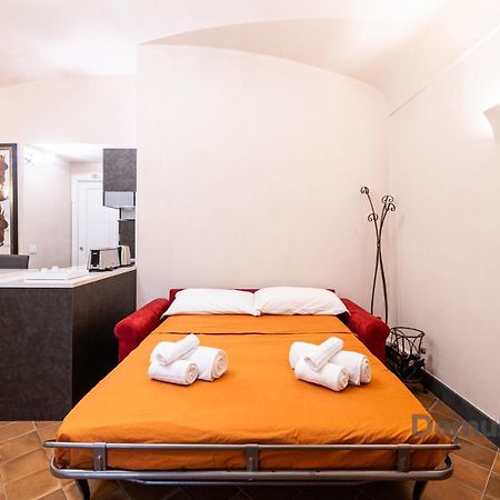 Piazza San Domenico Suite By Domusextra Наполи Екстериор снимка